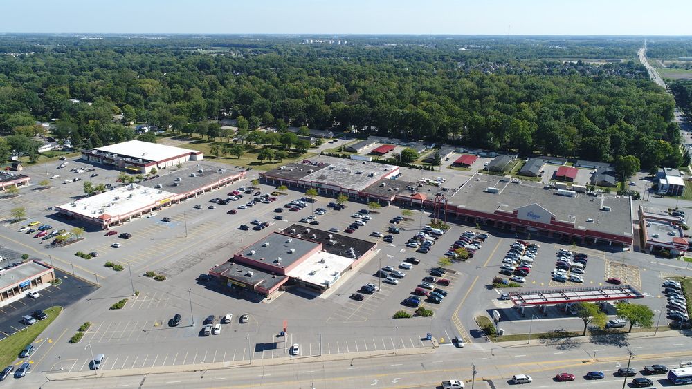 Georgetown Square : 6400 E. State Boulevard, Fort Wayne, IN 46815